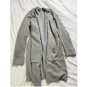 🧧 Grey Cardigan